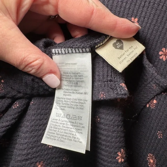 Madewell Henley Women's SM Navy Blue Ditsy Floral Prairie Thermal Casual Sweater - Picture 6 of 6